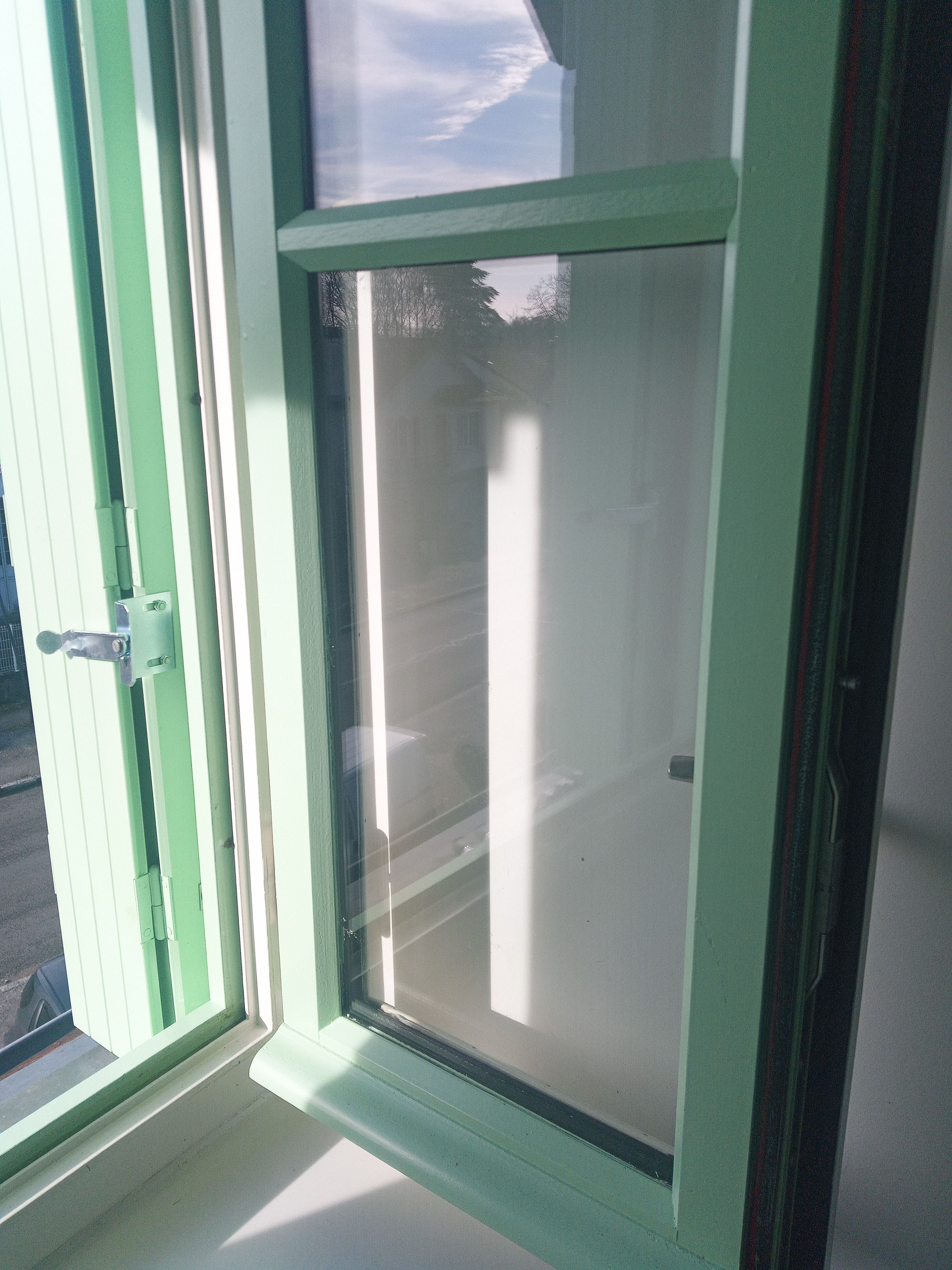 Fenêtres et persiennes artisanales