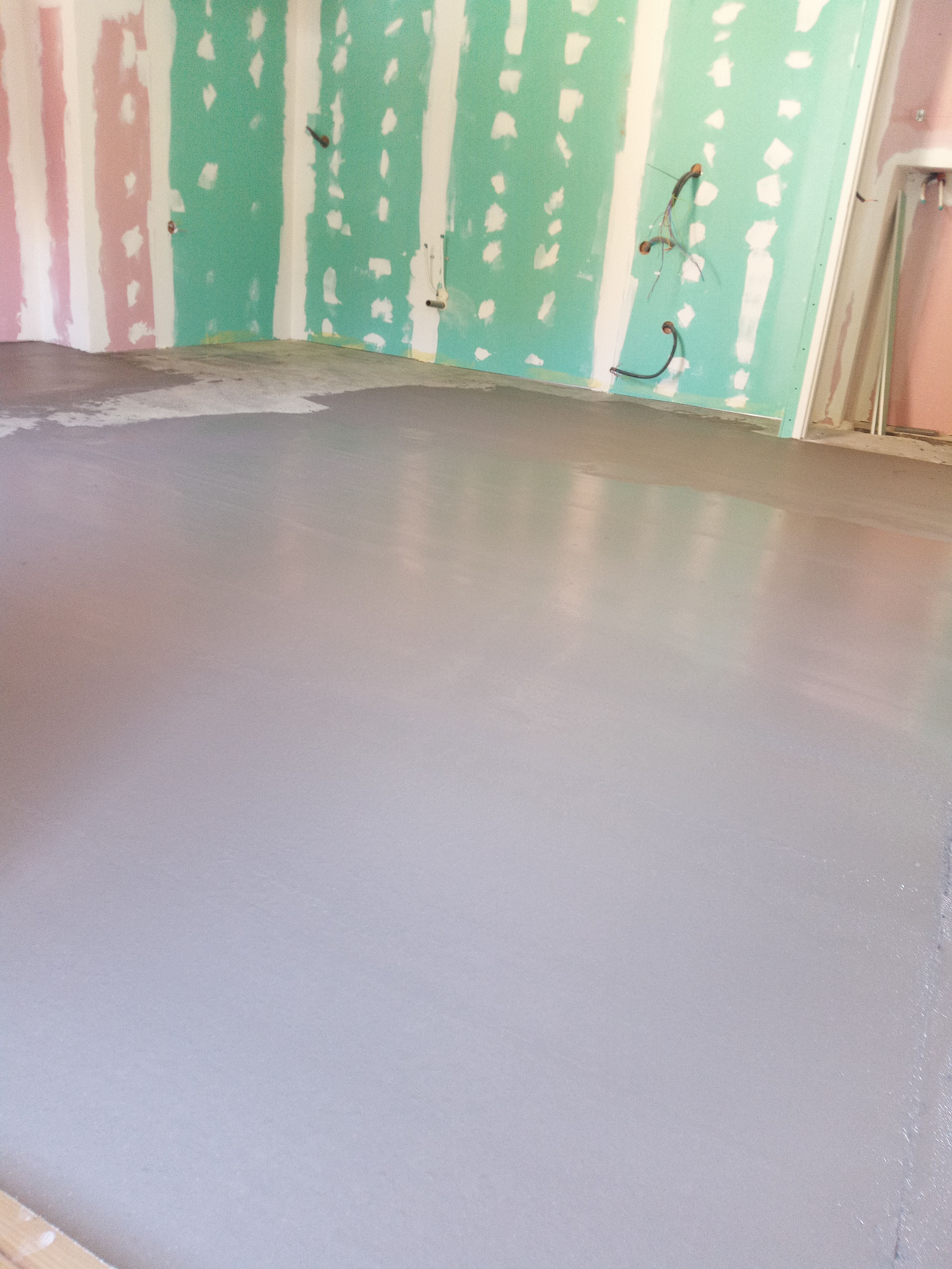 Finitions plancher bois PMN Renov